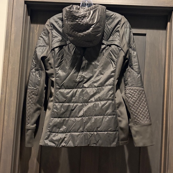 Athleta Women’s Jacket - Picture 7 of 12